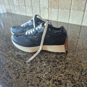 Steve Madden Campo Raffia Black Size 9